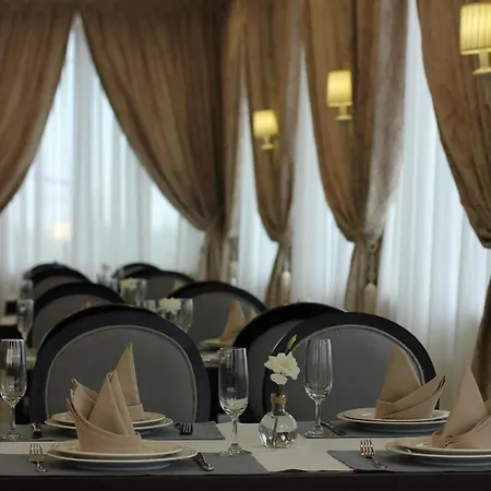 Alarus Luxe Hotel 3*