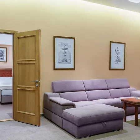 Alarus Luxe Οδησσός