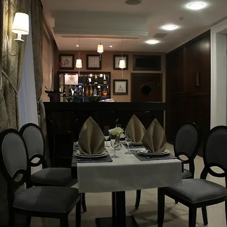 Alarus Luxe